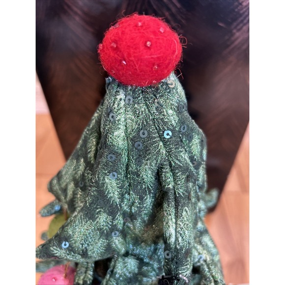 NEW‎ John Derian X Target 19"X12" Christmas Tree Pillow Sculpture 2025 - Picture 7 of 9